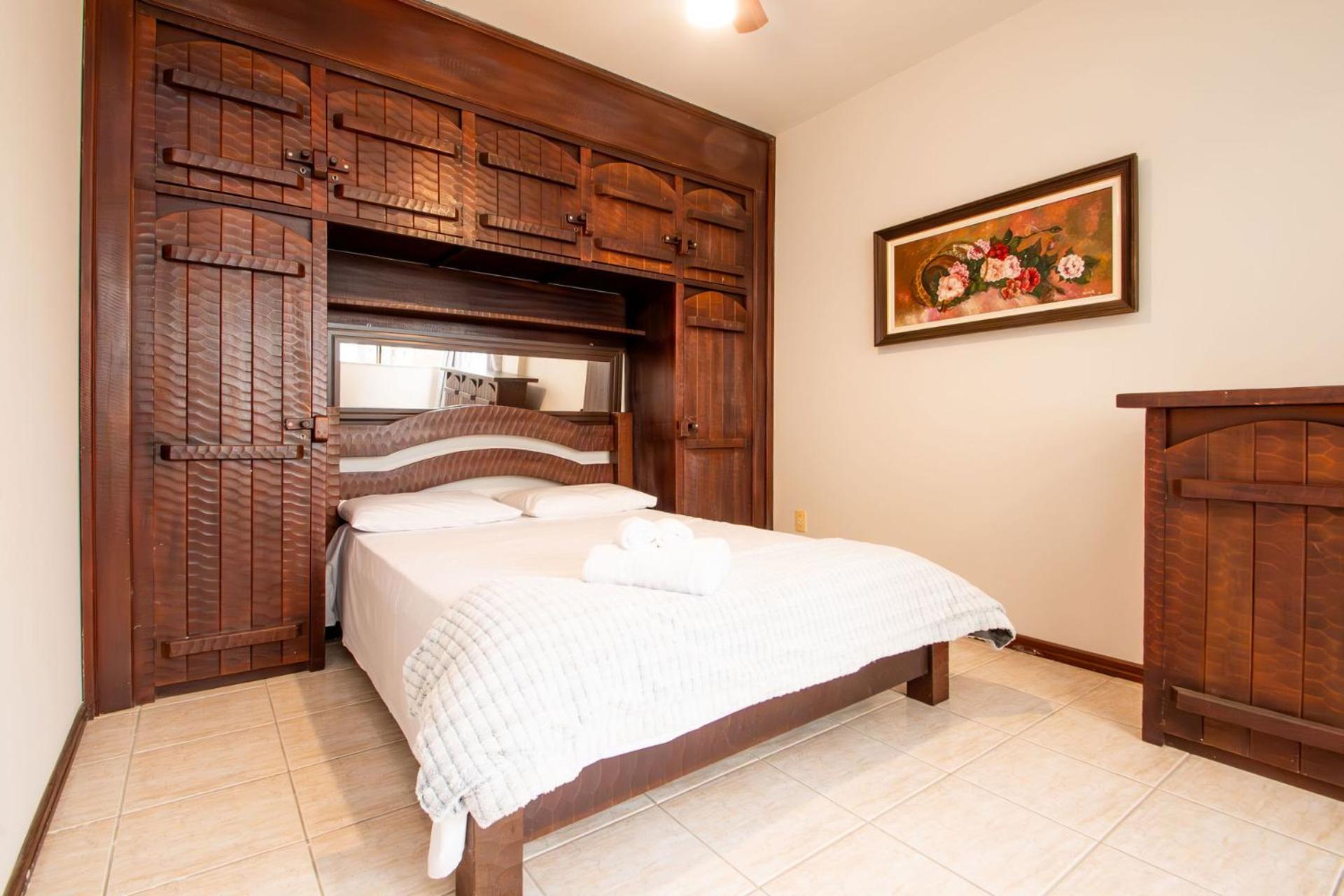 Apartamento Apto Rustico Com Vista Lateral Do Mar Kz7271